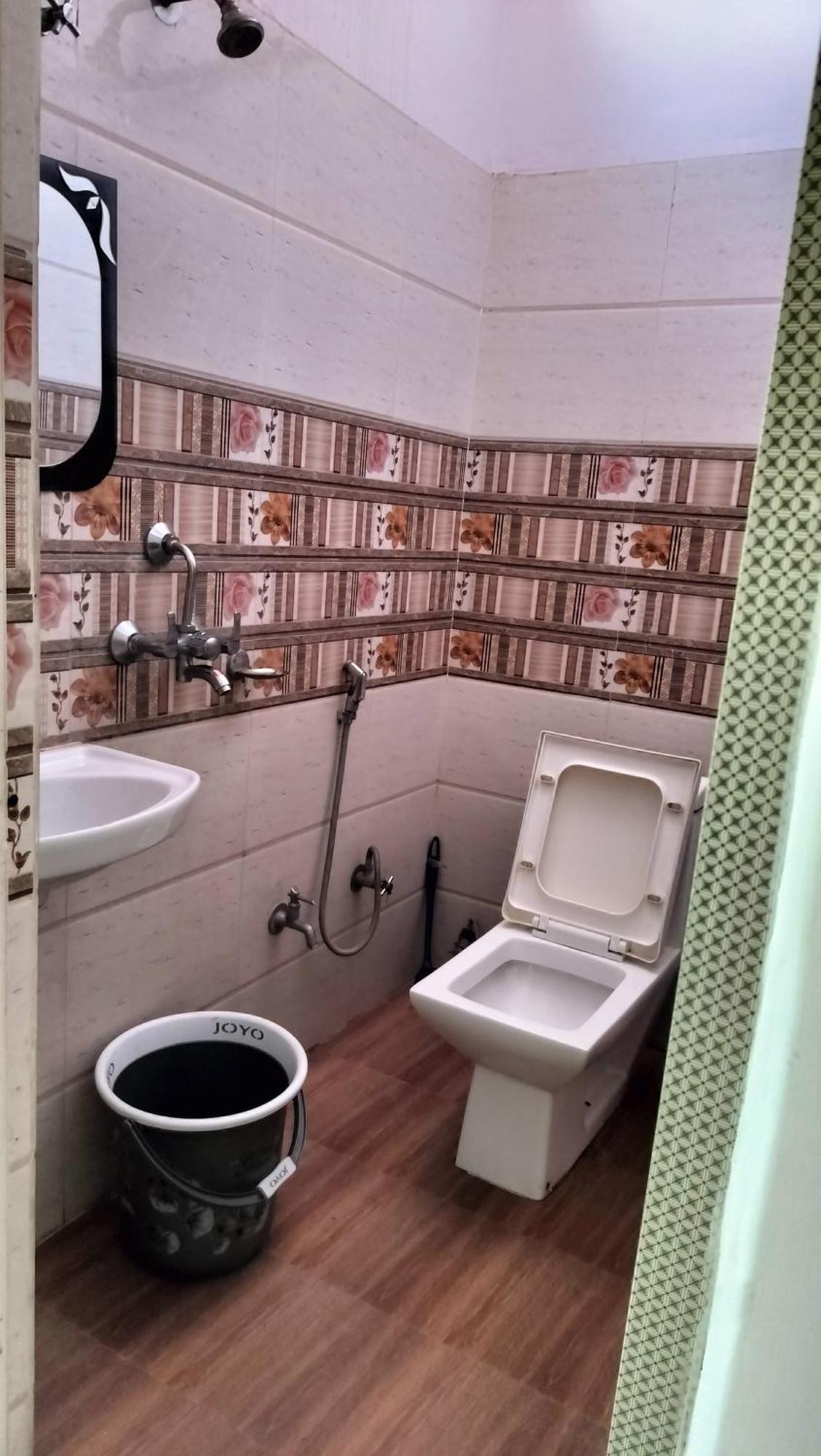 Banaras Paying Guest House Assi Ghat Varanasi Exterior photo