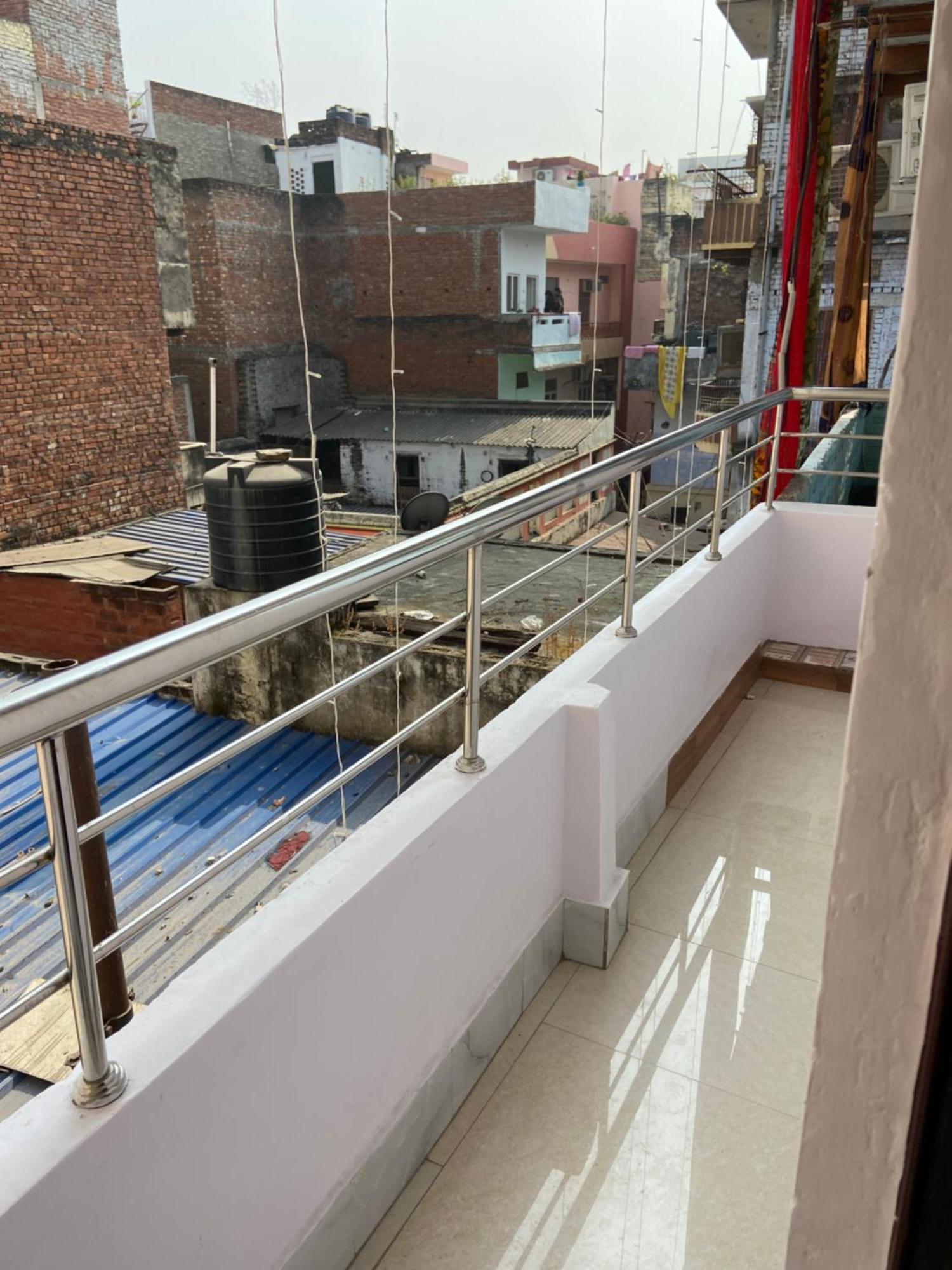 Banaras Paying Guest House Assi Ghat Varanasi Exterior photo
