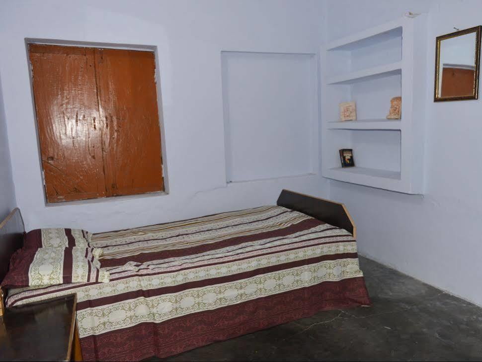 Banaras Paying Guest House Assi Ghat Varanasi Exterior photo